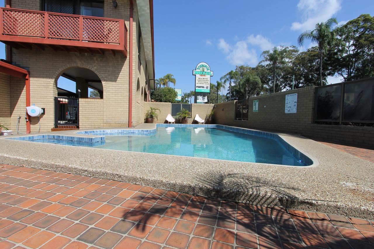 โทเรดอร์ โมเทล Motel คอฟฟ์ฮาร์เบอร์ ภายนอก รูปภาพ